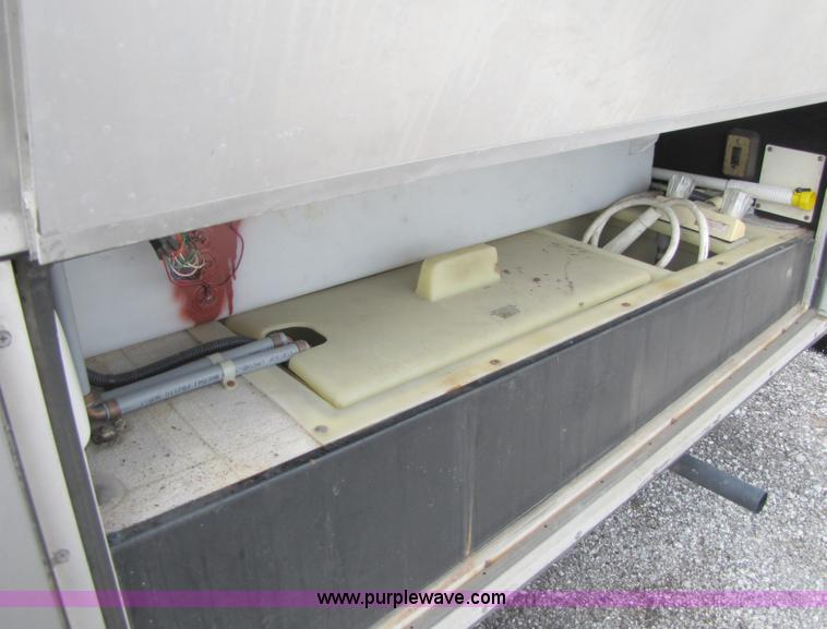 image for item 3381 1992 Fleetwood Pace Arrow RV