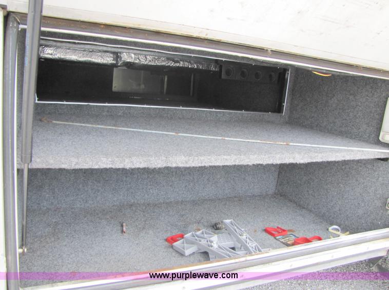 image for item 3381 1992 Fleetwood Pace Arrow RV