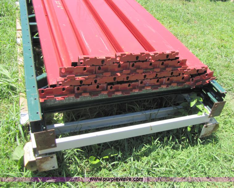image for item 3382 Assorted pallet racking