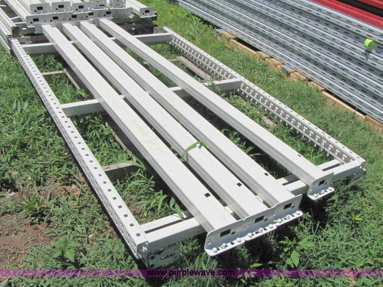 image for item 3383 Assorted pallet racking