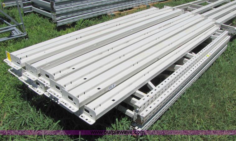 image for item 3384 Assorted pallet racking