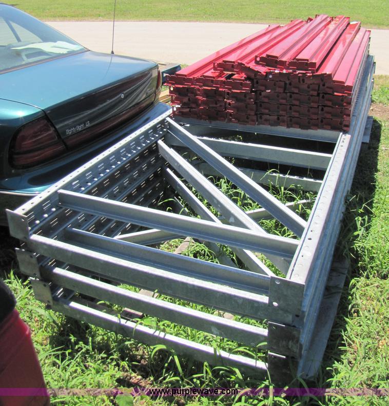 image for item 3388 Assorted pallet racking