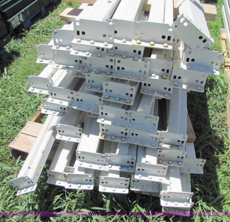 image for item 3389 Assorted pallet racking