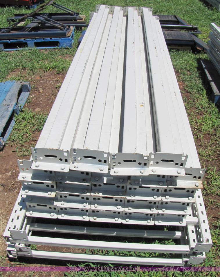 image for item 3399 Assorted pallet racking