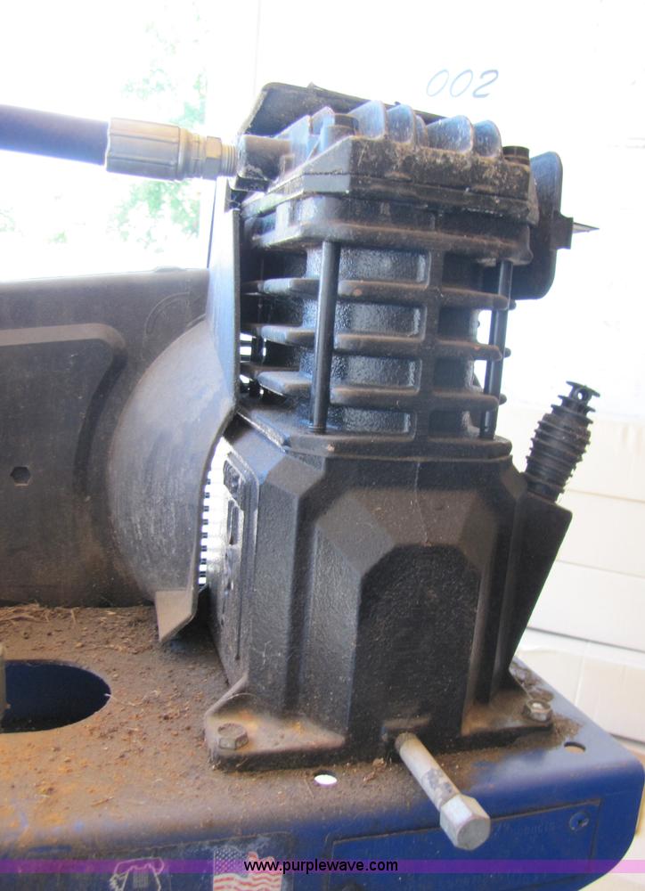 image for item 3406 Campbell Hausfeld VT619503AJ 60 gallon air compresor