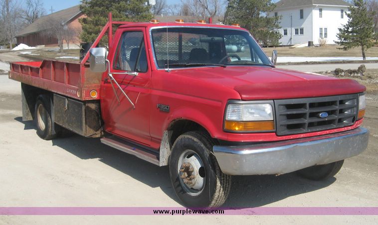image for item 3950 1992 Ford F-350 pickup with custom 12' flatbed