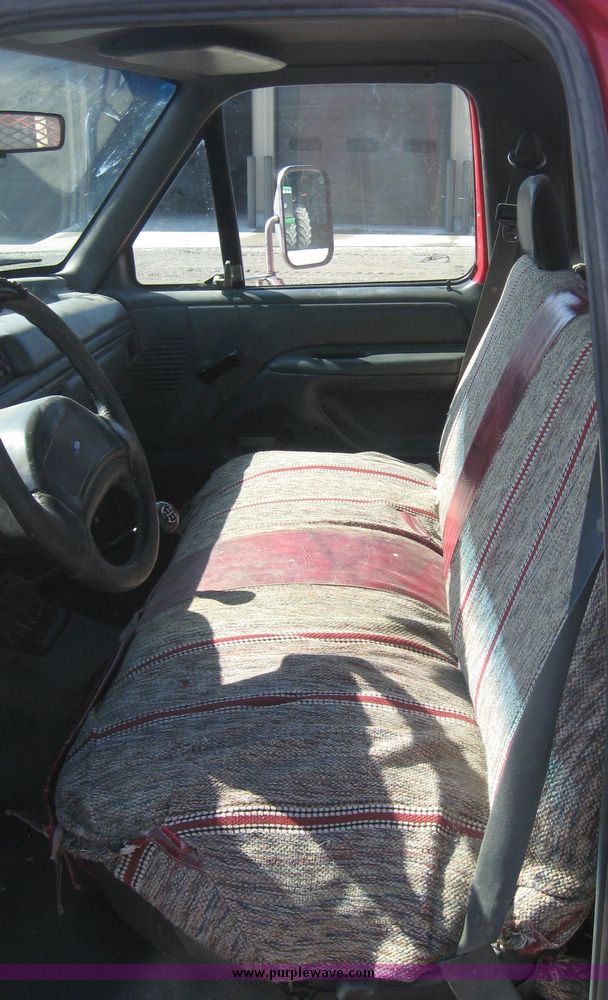 image for item 3950 1992 Ford F-350 pickup with custom 12' flatbed