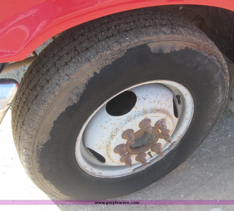 image for item 3950 1992 Ford F-350 pickup with custom 12' flatbed