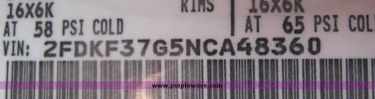 image for item 3950 1992 Ford F-350 pickup with custom 12' flatbed