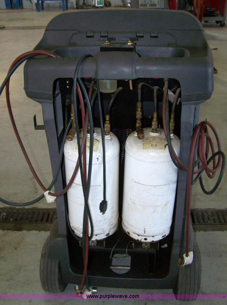 image for item 4183 Robinair Cooltech Dual 2K R-12 and R-134A refrigerant machine