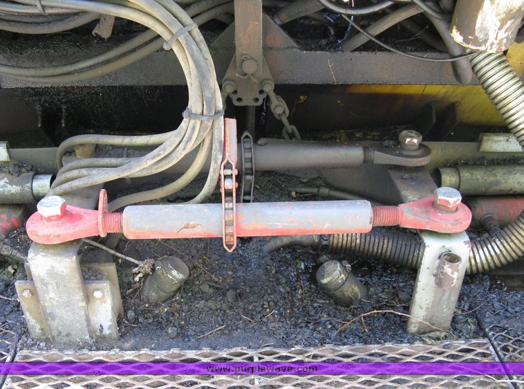 image for item 5005 Gehl 1448 asphalt paver