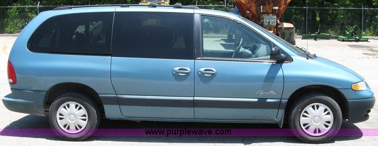 image for item 5029 1999 Plymouth Grand Voyager SE mini van