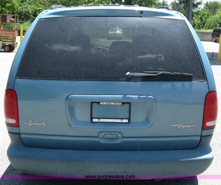 image for item 5029 1999 Plymouth Grand Voyager SE mini van