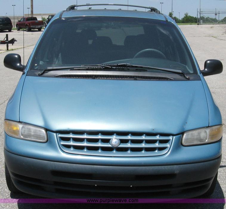 image for item 5029 1999 Plymouth Grand Voyager SE mini van