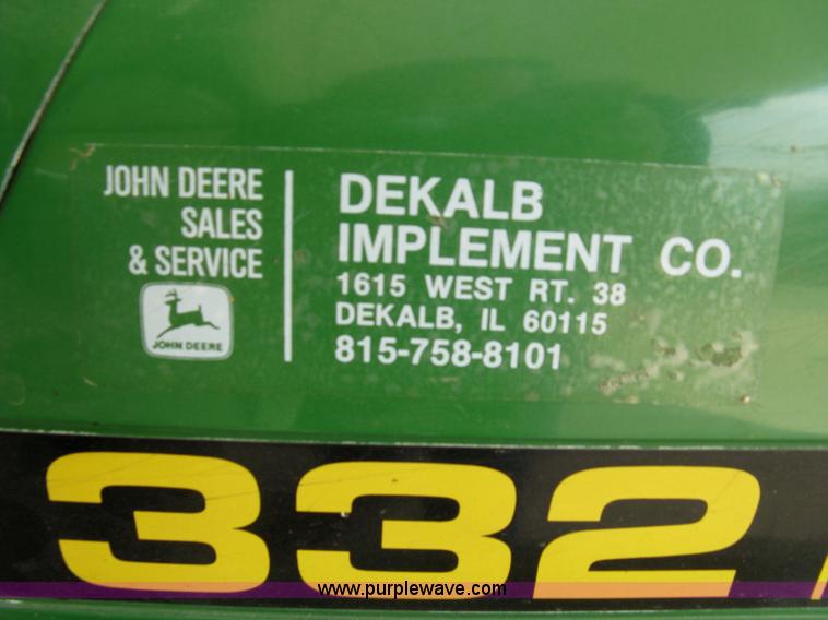 image for item 5031 John Deere 332 lawn tractor