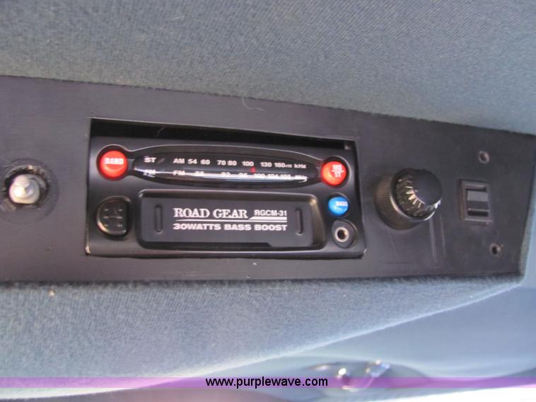 image for item 6192 1989 Cadillac Concorde-52 limosine