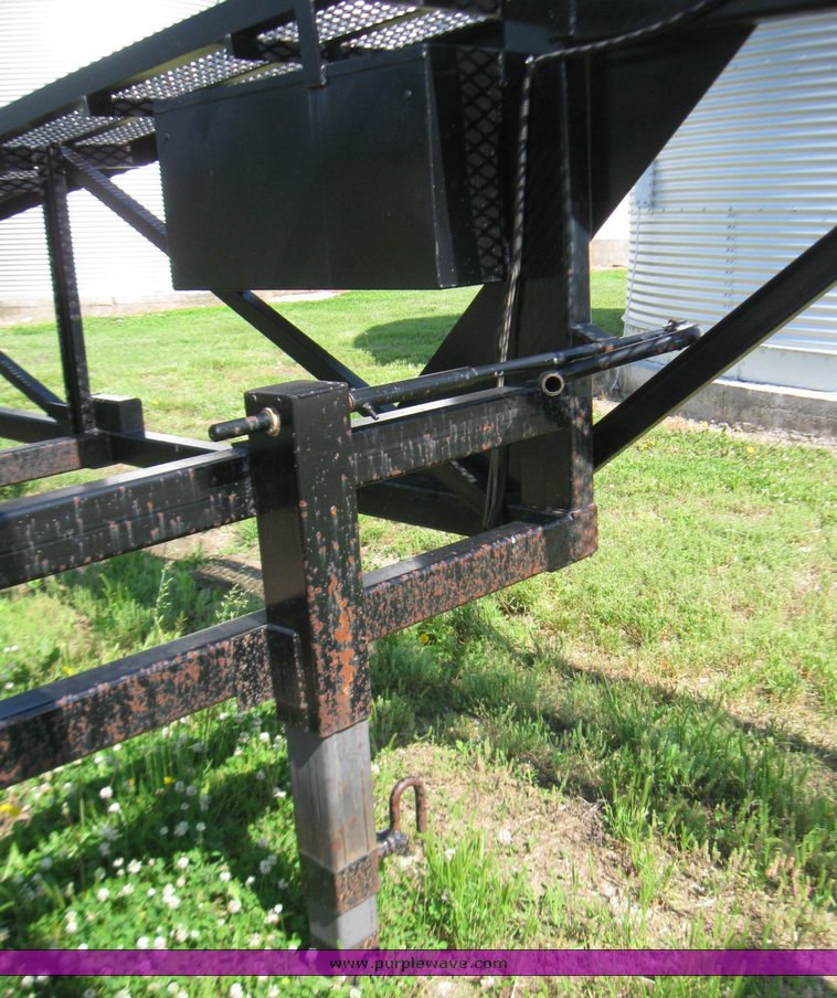 image for item 7377 2006 Kaufam W35 two car trailer