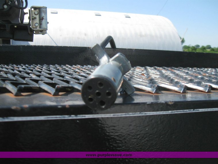 image for item 7377 2006 Kaufam W35 two car trailer