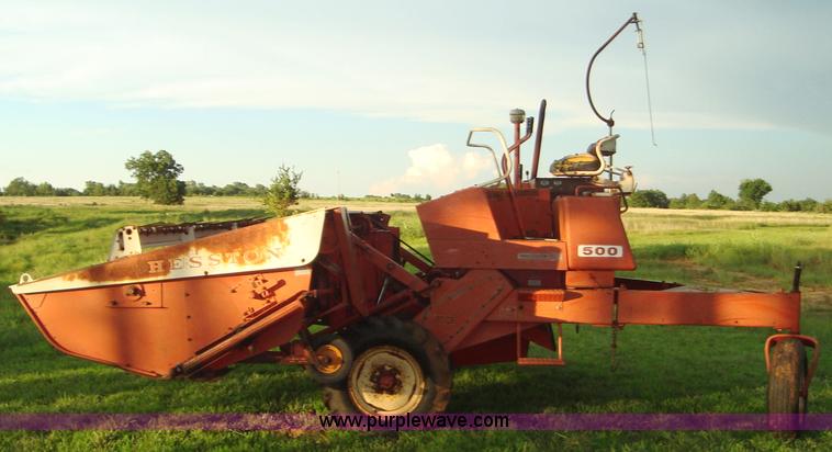 image for item 1000 Hesston 500 14' self-propelled swather