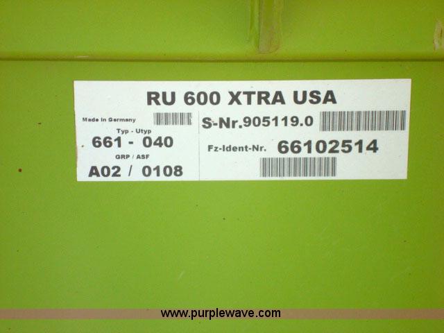 image for item 1001 Claas RU600 eight row forage head