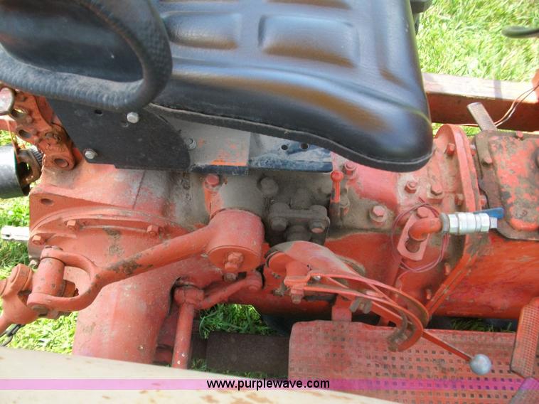 image for item 1002 Ford 8N tractor with loader