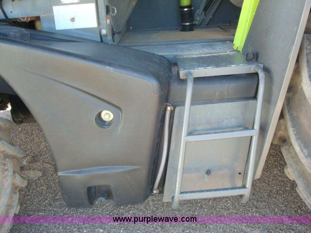 image for item 1003 2004 Claas Jaguar 900 forage harvester