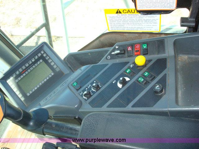 image for item 1003 2004 Claas Jaguar 900 forage harvester