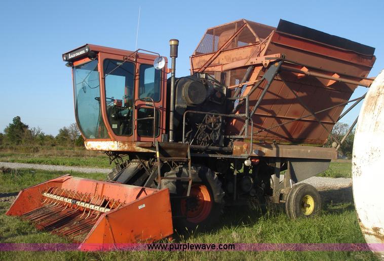 image for item 1702 Allis Chalmers self-propelled cotton stripper