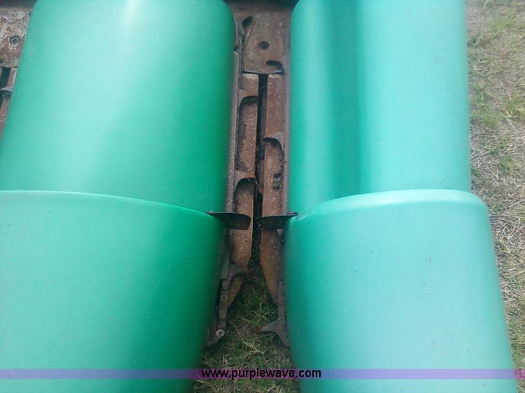 image for item 1903 1993 John Deere 893 corn head