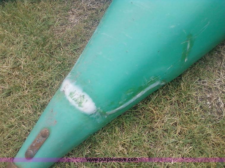 image for item 1903 1993 John Deere 893 corn head