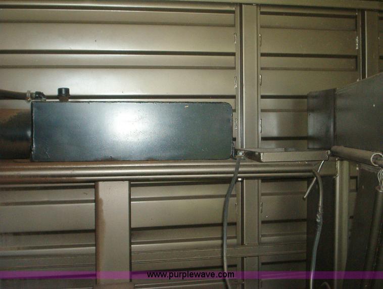 image for item 1954 Loadmaster fifth wheel grain trailer