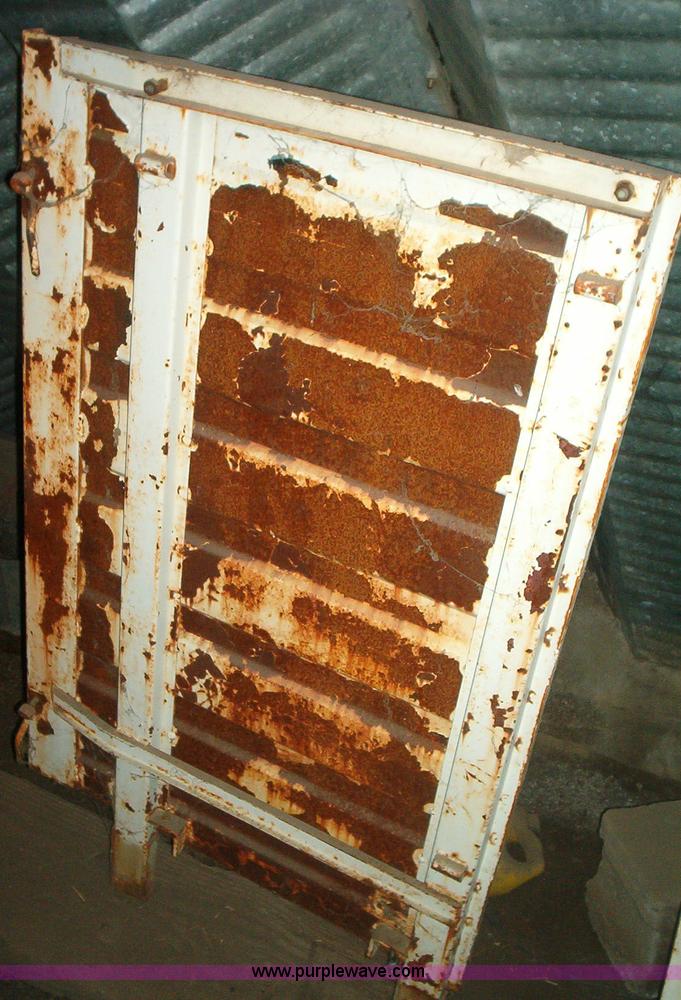 image for item 1954 Loadmaster fifth wheel grain trailer