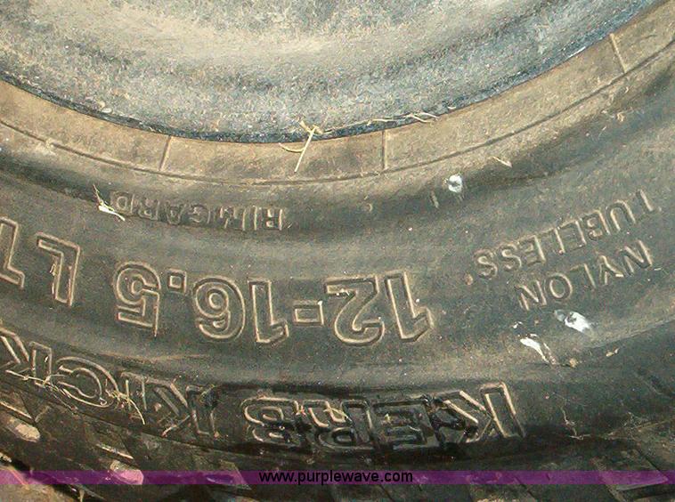 image for item 1954 Loadmaster fifth wheel grain trailer