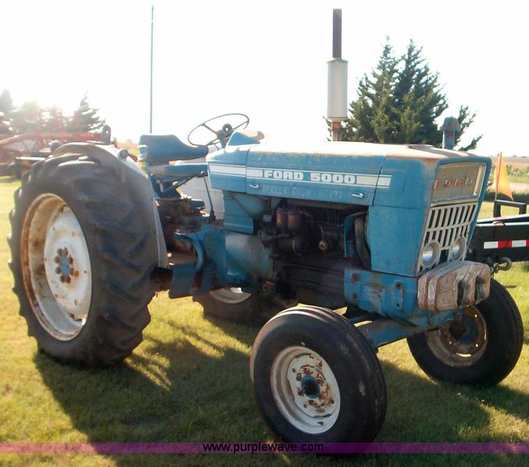 image for item 1958 Ford 5000 tractor