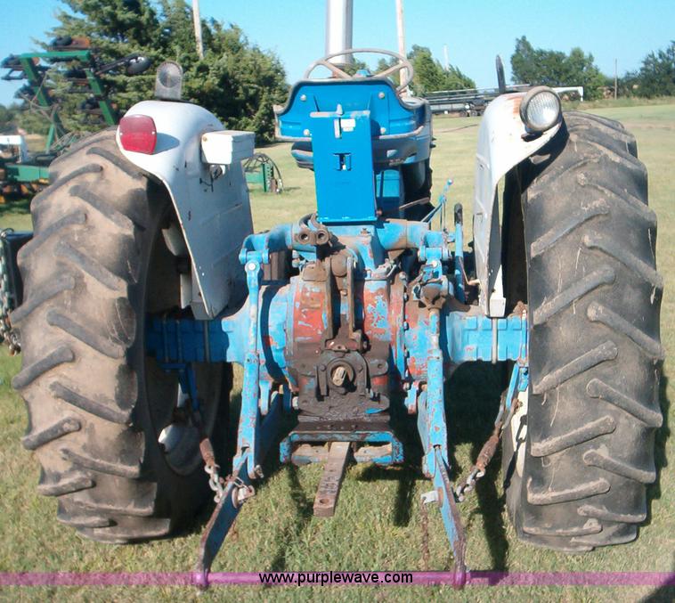 image for item 1958 Ford 5000 tractor