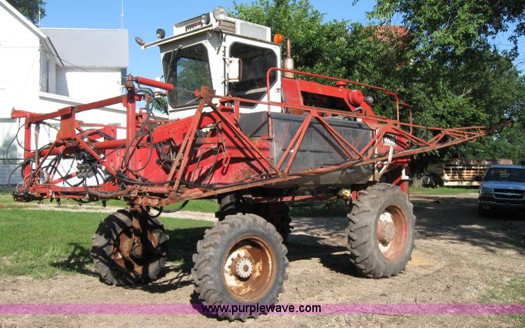 image for item 2227 1979 Hagie 647 self propelled sprayer with 60' boom