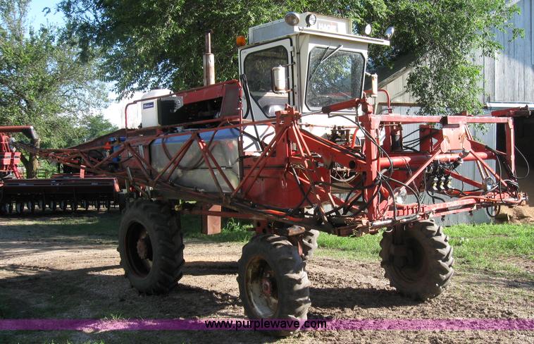 image for item 2227 1979 Hagie 647 self propelled sprayer with 60' boom