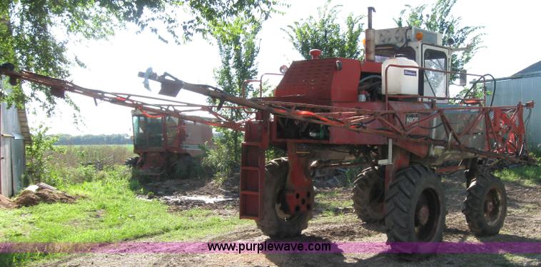 image for item 2227 1979 Hagie 647 self propelled sprayer with 60' boom
