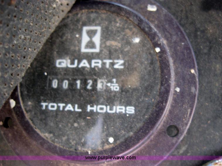 image for item 2227 1979 Hagie 647 self propelled sprayer with 60' boom