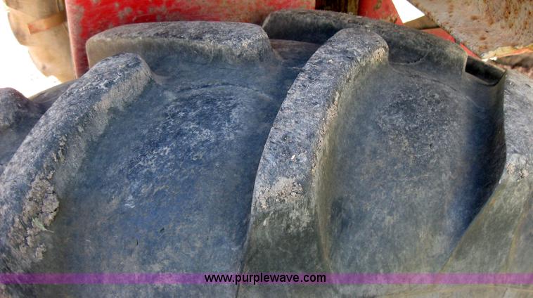 image for item 2227 1979 Hagie 647 self propelled sprayer with 60' boom