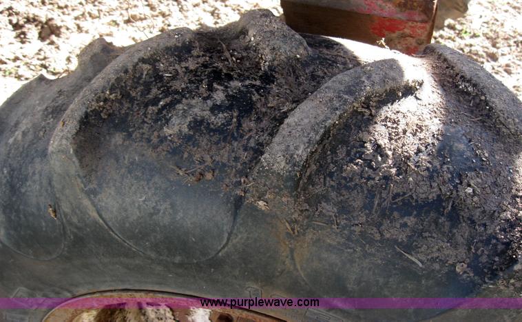 image for item 2227 1979 Hagie 647 self propelled sprayer with 60' boom