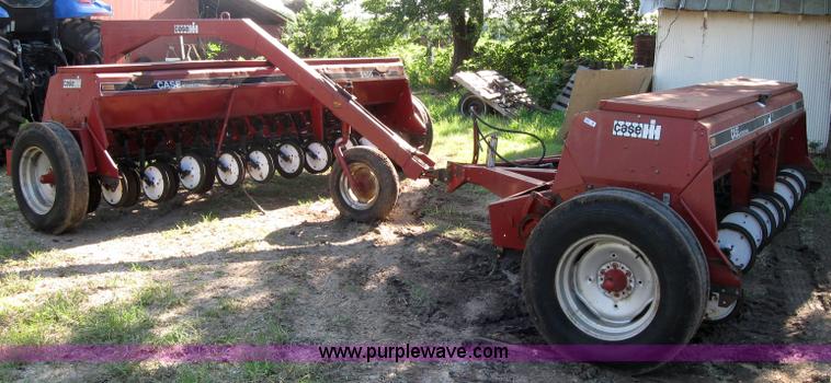 image for item 2228 Case IH 5100 double hitch grain drills