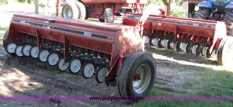 image for item 2228 Case IH 5100 double hitch grain drills