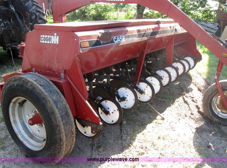 image for item 2228 Case IH 5100 double hitch grain drills