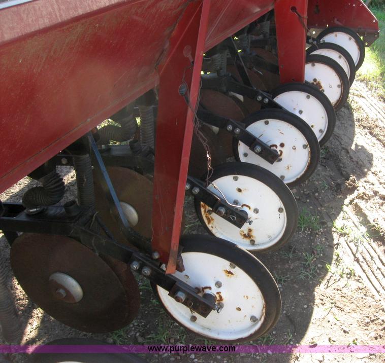 image for item 2228 Case IH 5100 double hitch grain drills