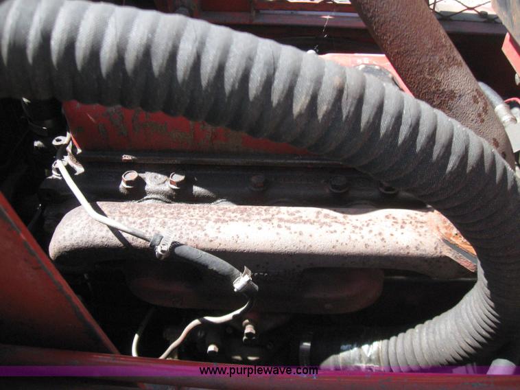 image for item 2238 Gehl 4400 hydracat skid steer