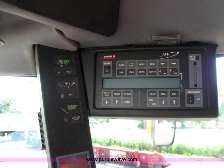 image for item 2279 1998 Case IH 2388 combine