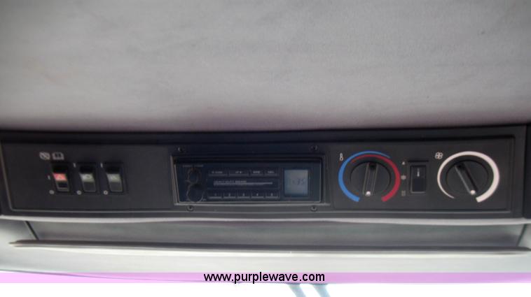 image for item 2279 1998 Case IH 2388 combine