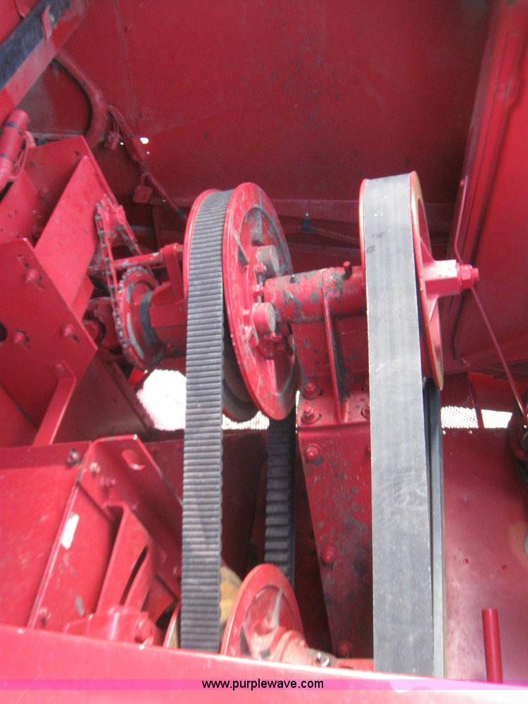 image for item 2279 1998 Case IH 2388 combine