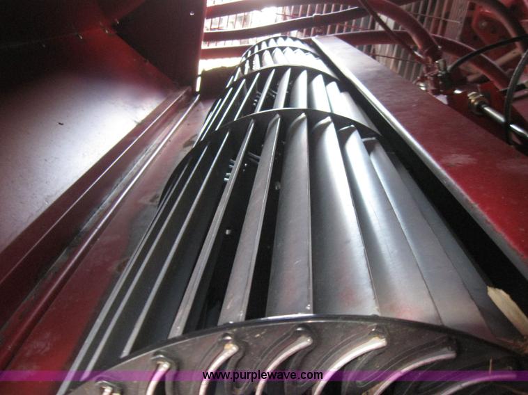 image for item 2279 1998 Case IH 2388 combine